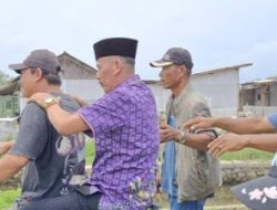 Warga Desa Kohod Gelar Sayembara Tangkap Kades Arsin bin Asip