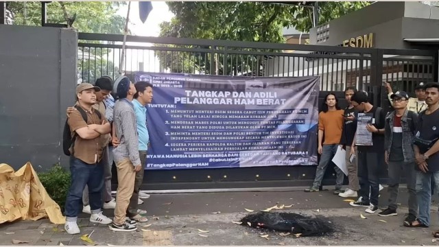 Akan Ada Demonstrasi Besar di ESDM: Mahasiswa dan Masyarakat Tuntut Pemecatan Menteri ESDM Bahlil Lahadalia!