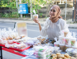 10 Ide Jualan saat Ramadhan yang Pasti Cuan dan Dicari: Raih Berkah dan Keuntungan Sekaligus!