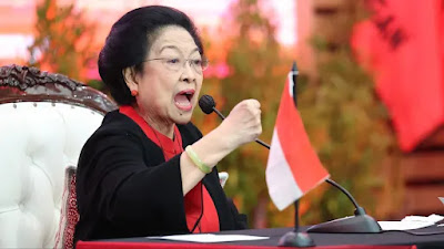 Boikot Retret, Megawati Dianggap Mengajari Kader Melawan Konstitusi