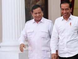 Jokowi Terus Tempel Prabowo Biar Kasusnya Aman