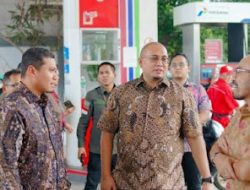 Usai Serang Ahok, Video Andre Rosiade Sidak SPBU Bareng Tersangka Kasus Pertamina Viral