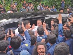 Dihadang Mahasiswa saat Demo RUU TNI, Menteri Hukum: Tuntutan Sudah Didengar Pemerintah-DPR