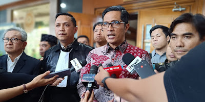 Kantor Hukum yang Didirikannya Digeledah KPK, Ini Respons Febri Diansyah