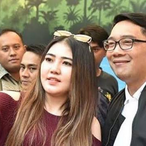 Di-spill Lisa Mariana, Diduga Ada Wanita Lain yang Berhubungan dengan RK: Tapi Dia Sok Bela Ibu Cinta
