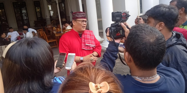 Eki Pitung Peringatkan Hercules Jangan Bikin Onar di Kampung Betawi