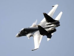 Ukraina Tembak Jatuh Jet Tempur Su-30 Rusia Pakai Drone