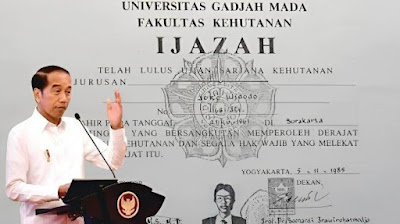 Jokowi, Ijazah yang Membakar Demokrasi