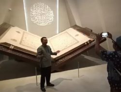 Al-Quran Terbesar di Dunia Kini Ada di Bawah Gua Hira