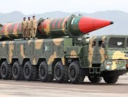 Kekuatan Nuklir Muslim Ngamuk Israel Serang Iran, Serukan Hal Ini