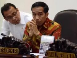 Pemerhati Intelijen SRC Sebut Ada Keterlibatan Profesor P dalam Mencetak Ijazah Palsu Jokowi