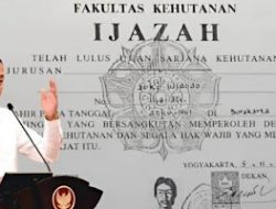 Ijazah Jokowi Diduga Dicetak di Pasar Pramuka, UGM Bersuaralah!