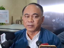 Budi Arie Tak Tersentuh, Haruskah Menunggu Hukuman Tuhan?