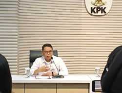 KPK Serahkan Hasil Penyelidikan Korupsi Laptop Era Nadiem Makariem ke Kejagung