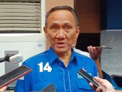 Geger Tudingan Orang Besar Jadi Dalang Ijazah Palsu, Andi Arief: Pak Jokowi Serius Menuduh Biru?