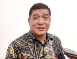 Silfester Dibiarkan Menginjak-injak Hukum dengan Riang Gembira