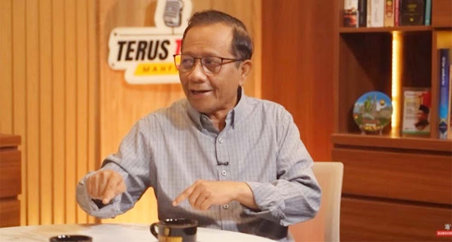 Soroti Korupsi Jelang HUT RI, Mahfud MD Bongkar Teori Politik Joko Tingkir Prabowo