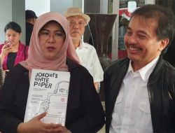 Ini Ganjil Sekali!, Dokter Tifa Bongkar Keanehan di Balik Pemeriksaan Kasus Ijazah Jokowi