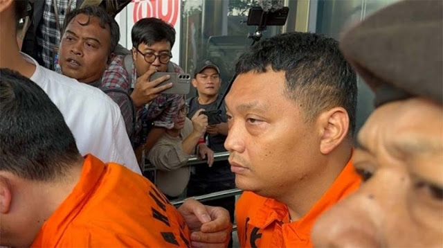 Rumah Sultan Kemenaker Digeledah, KPK Temukan Tumpukan Dolar dan Bukti Elektronik