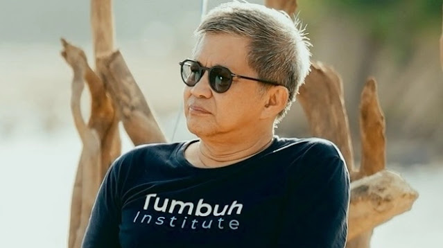 Rocky Sebut Meledaknya Amarah Publik Akumulasi dari Pemerintahan Jokowi 10 Tahun, Solusinya Ini