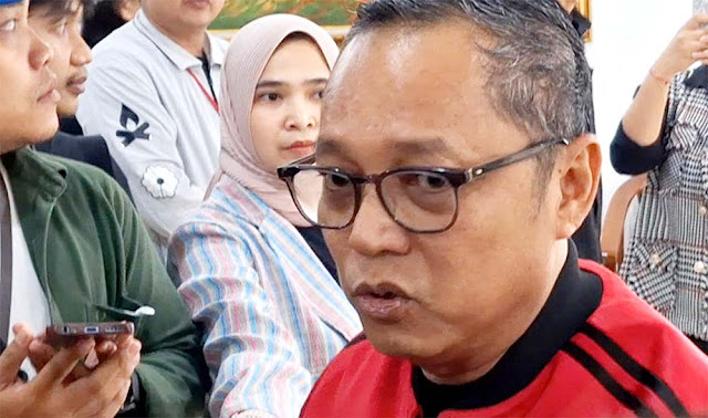 Publik Tantang PDIP Tiru NasDem Pecat Sahroni dan Nafa Urbach: Kapan Deddy Sitorus?
