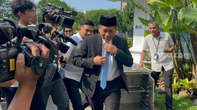 Budi Arie Direshuffle, Menteri Koperasi Kini Dijabat Ferry Juliantono
