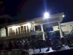 Kejati Enam Jam Obok-obok Rumah Mantan Bupati Pesawaran Dendi Ramadhona