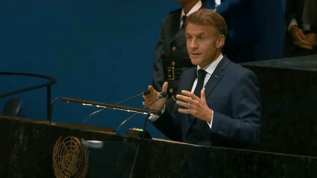Macron: Perang Total Israel Membunuh Warga Sipil, Bukan Menghancurkan Hamas