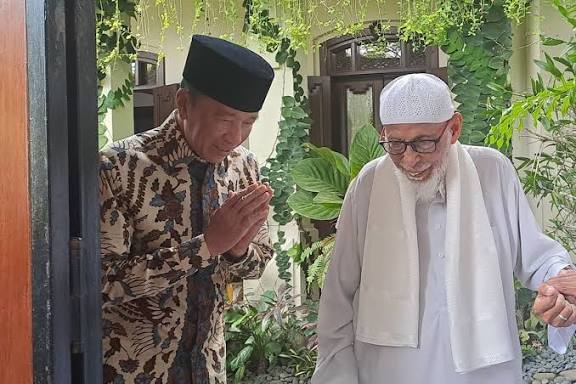Ba’asyir Nasihati Jokowi soal Islam, Warganet: Gak Bakal Mempan