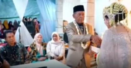 Kakek Ini Lagi Bulan Madu, Bukan Kabur! Mahar Rp3 Miliar untuk Gadis Pacitan Bikin Heboh