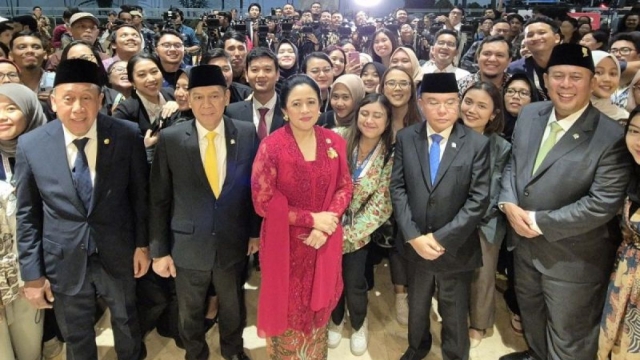 DPR Kena Prank! Dana Reses Rp702 M Bikin Tak Sedih Tunjangan Rumah Dihapus