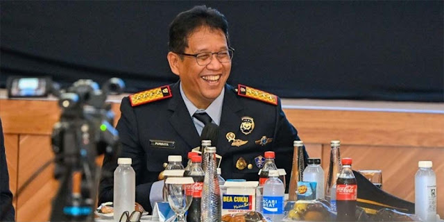 Purbaya Tegaskan Harga Rokok Tak Akan Naik di 2026, Ini Alasannya!