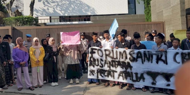 Santri Minta Atalia Praratya Dicopot dari Jabatan, Ini Sebabnya