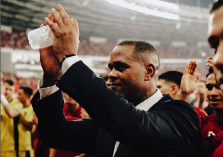 Gaji Fantastis Patrick Kluivert di Timnas Indonesia: Berapa Kompensasi yang Didapat Usai Dipecat?