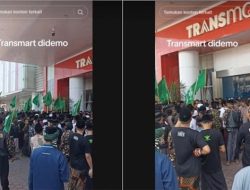 Ratusan Santri Demo Transmart Jember, Ternyata Salah Sasaran karena Protes Konten Trans7