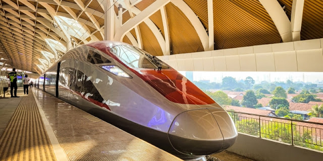 Jokowi Dianggap Inkonisten, Benarkah Kebijakannya Buka Peluang Korupsi?