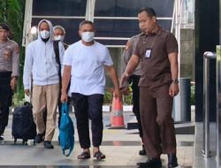 BREAKING: KPK Umumkan Nasib Gubernur Riau Abdul Wahid Pagi Ini! Ini Fakta OTT dan Uang Sitaan Rp1 Miliar+