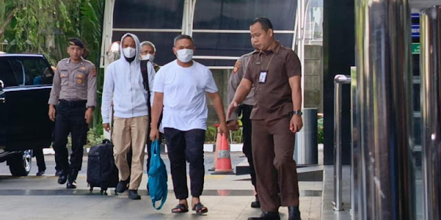 OTT KPK: Gubernur Riau Abdul Wahid Ditangkap, Uang Rp1,6 Miliar Diamankan dalam Kasus Pemerasan PUPR