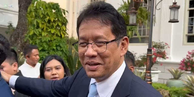 Diam yang Mengguncang: Rahasia Sikap Purbaya di Balik Gaduhnya Utang Whoosh