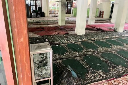 Ledakan di SMAN 72 Jakarta: 54 Korban Luka, Densus 88 Selidiki Bom dari Soundsystem Masjid?