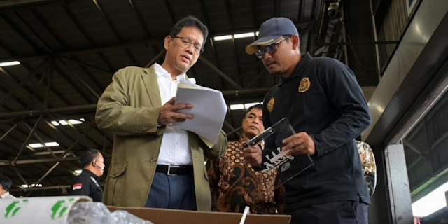 Barang Impor Rp40 Juta Dicatat Rp100 Ribu? Purbaya Bongkar Modus di Pelabuhan Tanjung Perak!