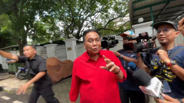 Bambang Pacul Buka Suara Soal Ijazah Hakim MK: Ini Alasan MKMK Masih Tutupi Hasil Pendalaman!