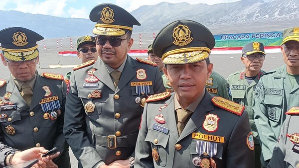 Menhut Raja Juli Antoni Bongkar Alasan Tak Mau Lepas Polisi Aktif Meski Ada Putusan MK