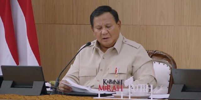 Rahasia di Balik Retret Hambalang: Prabowo Uji Loyalitas Menteri Jelang 2026?