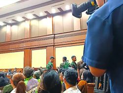 Hakim Tegur Langsung! Ini Alasan TNI Hadir di Sidang Korupsi Nadiem Makarim