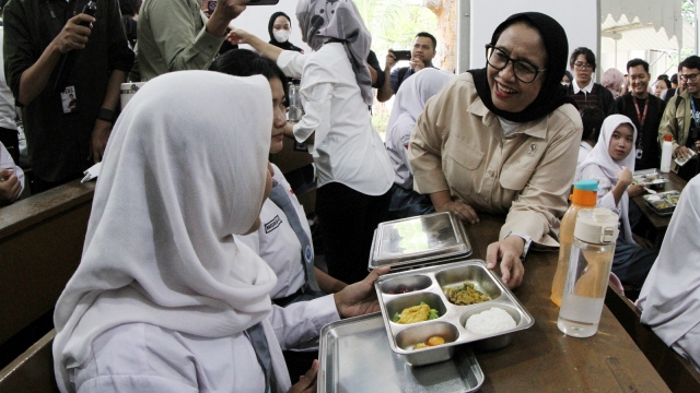 Target Nol Keracunan MBG 2026: Benarkah Garansi Allah Gantikan Tanggung Jawab Negara?