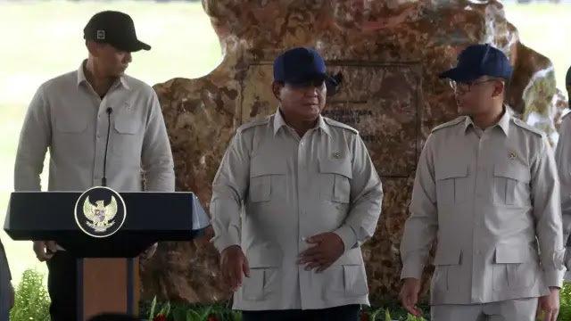 Prabowo Cabut Izin 28 Perusahaan: Toba Pulp Lestari Tbk Kena Pukulan Telak, Ini Dampaknya!