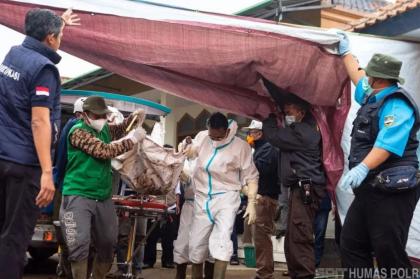 Longsor Bandung Barat: 60 Kantong Jenazah Ditemukan, 20 Masih Hilang – Ini Update Terbaru Pencarian!