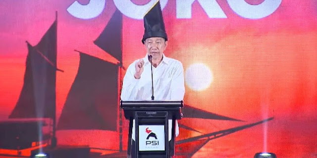 Jokowi Gabung PSI: Strategi Politik atau Upaya Benturkan Hukum? Ini Kata Pengamat