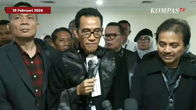 Refly Harun Ditegur Keras Hakim MK Saldi Isra: Taktik atau Kelalaian dalam Sidang Roy Suryo?